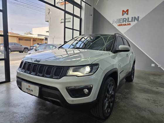 JEEP COMPASS 2.0 16V DIESEL S 4X4 AUTOMÁTICO JEEP COMPASS 2.0 16V DIESEL S 4X4 AUTOMÁTICO